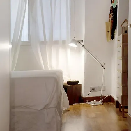 House Momo' * Genua
